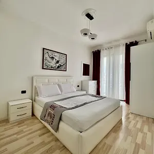 Spiranca Downtown Comfort Apartment